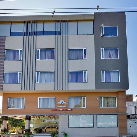 Hotel Signetic Blue Bhopál Kültér fotó